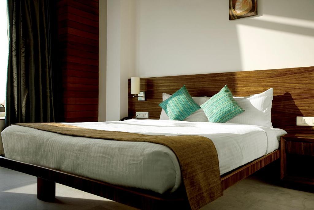 Hotel Jewel Of Chembur Bombaim Quarto foto